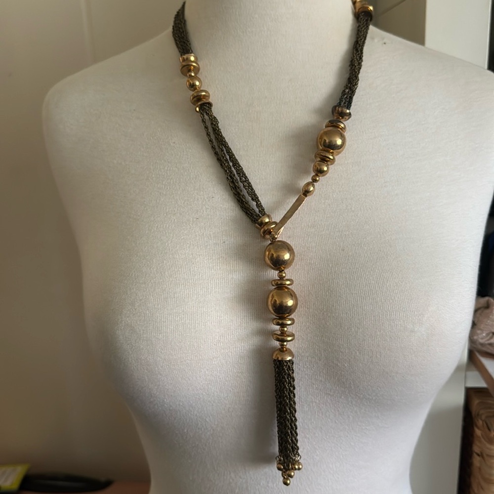 Stella and dot vintage necklace